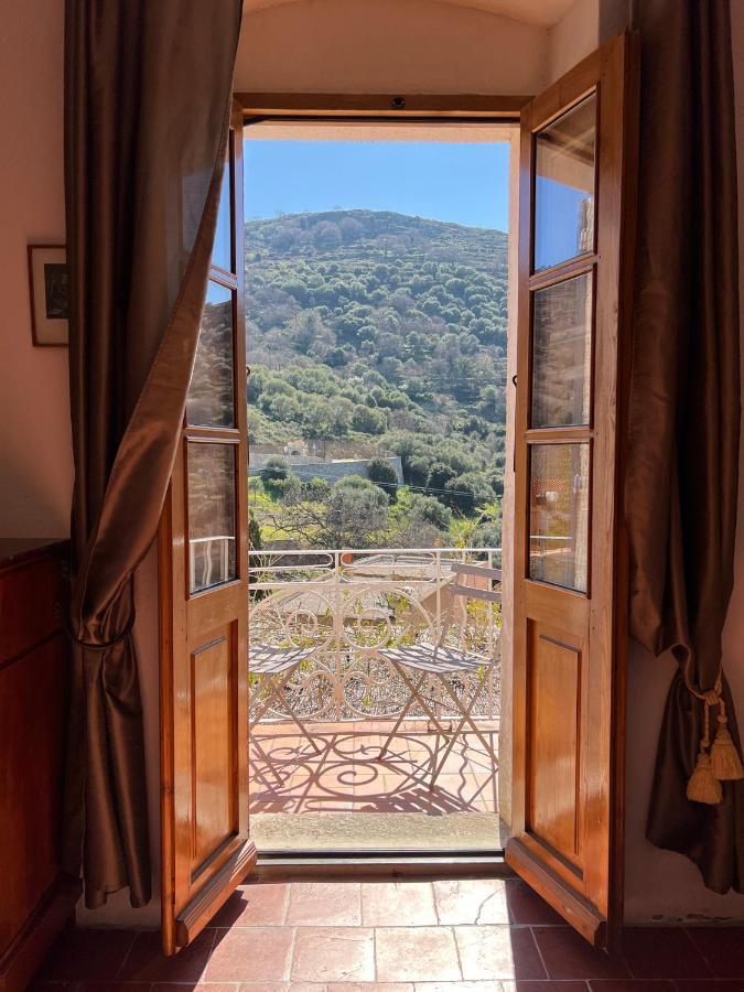 Casa Musicale Hotel Pigna ภายนอก รูปภาพ