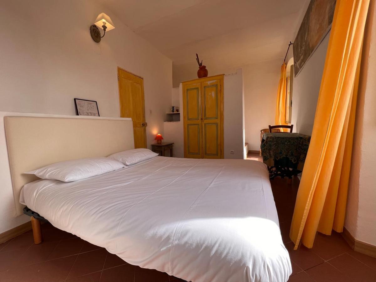 Casa Musicale Hotel Pigna ภายนอก รูปภาพ