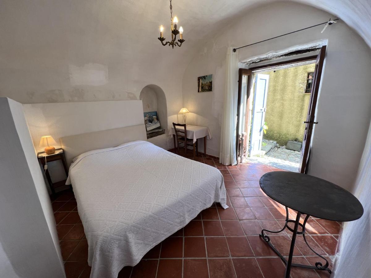 Casa Musicale Hotel Pigna ภายนอก รูปภาพ